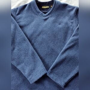 TIMBERLAND Men's Pullover Sweater. Size Medium Long Sleeves.